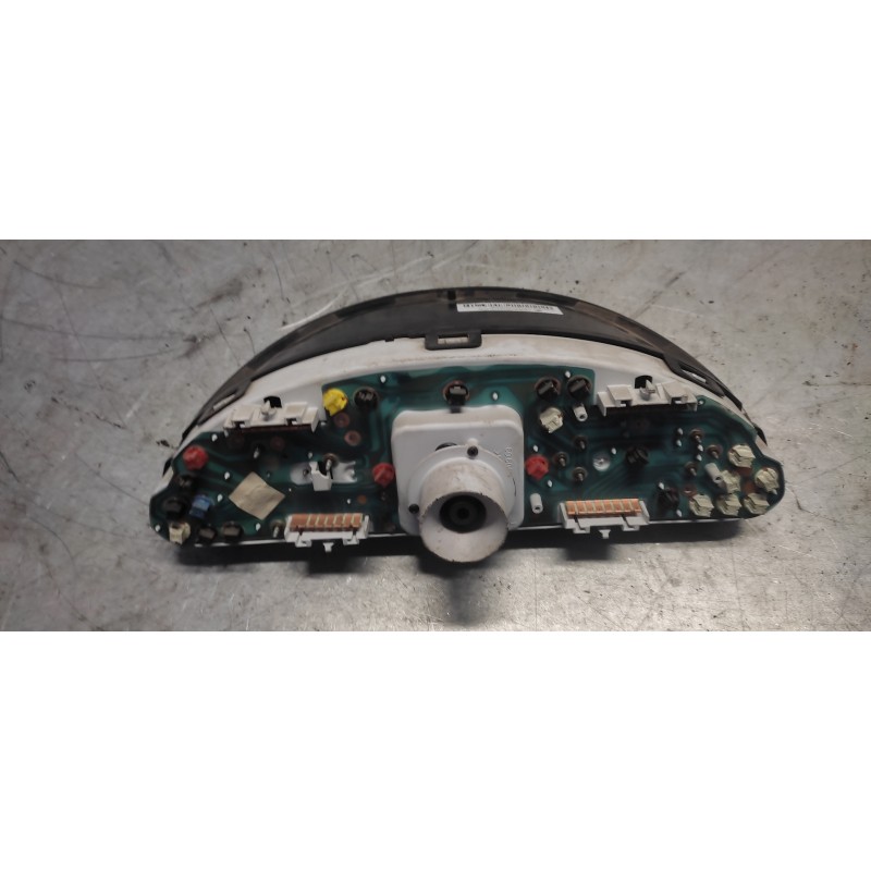 Recambio de cuadro instrumentos para fiat punto berl. (176) 55 s referencia OEM IAM 7789498 2