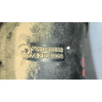 Recambio de tubo admision para renault magnum ab diesel referencia OEM IAM 7421049064  