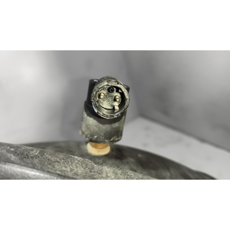 Recambio de tubo admision para renault magnum ab diesel referencia OEM IAM 7421049064 - Blanco 7