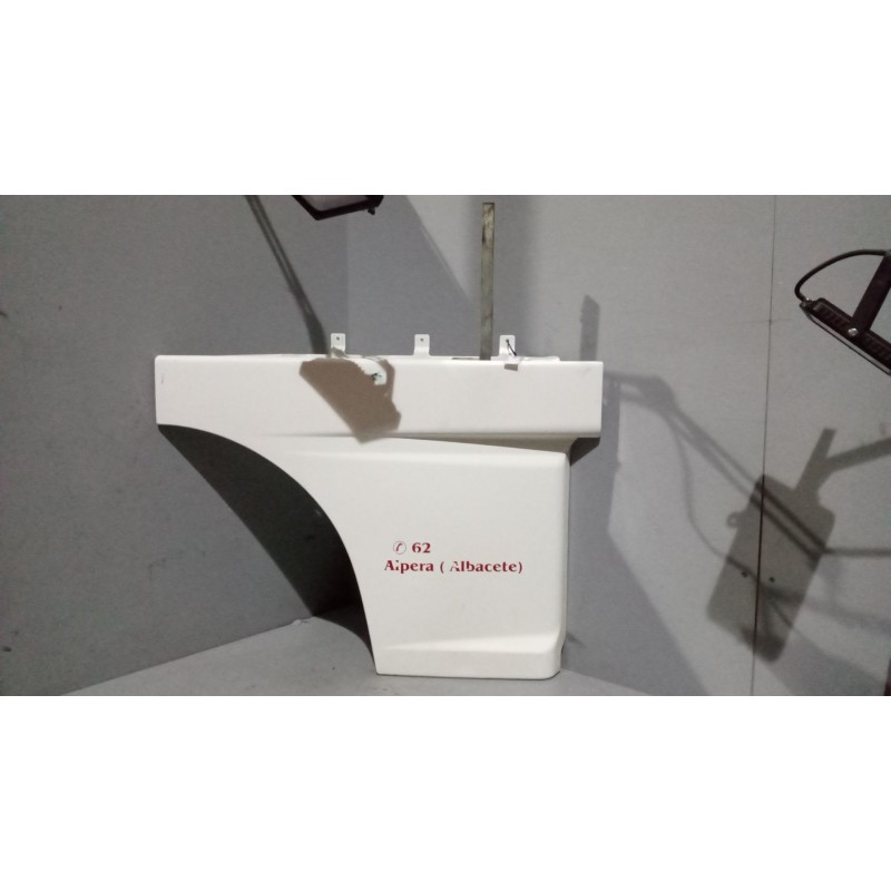 Recambio de moldura puerta delantera derecha para daf serie xf105.xxx 12.9 diesel referencia OEM IAM 1295620  
