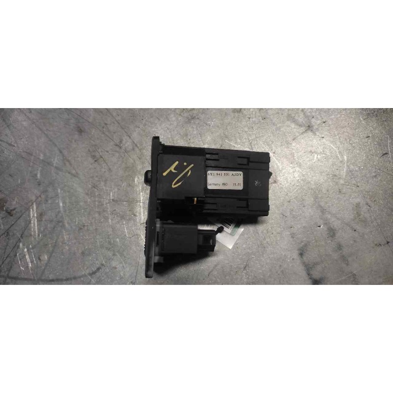 Recambio de mando luces para skoda fabia (6y2/6y3) attractive referencia OEM IAM 6Y1941531AJDY - Negro 2