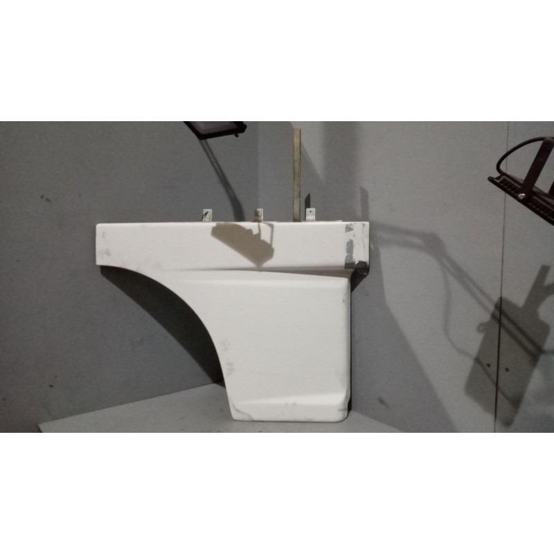 Recambio de moldura puerta delantera derecha para daf serie xf105.xxx 12.9 diesel referencia OEM IAM 1295620  