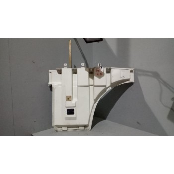 Recambio de moldura puerta delantera derecha para daf serie xf105.xxx 12.9 diesel referencia OEM IAM 1295620  