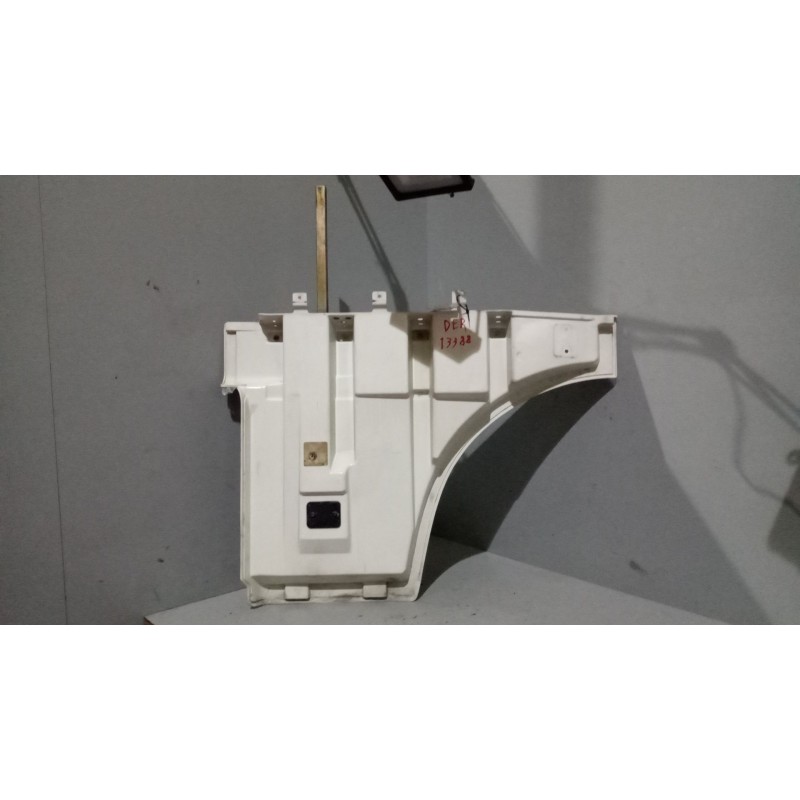 Recambio de moldura puerta delantera derecha para daf serie xf105.460 12.9 diesel referencia OEM IAM 1295620 - Blanco 2