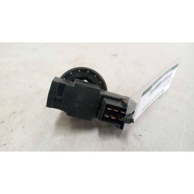 Recambio de interruptor para daf serie xf105.460 12.9 diesel referencia OEM IAM 1389674 - Blanco 4