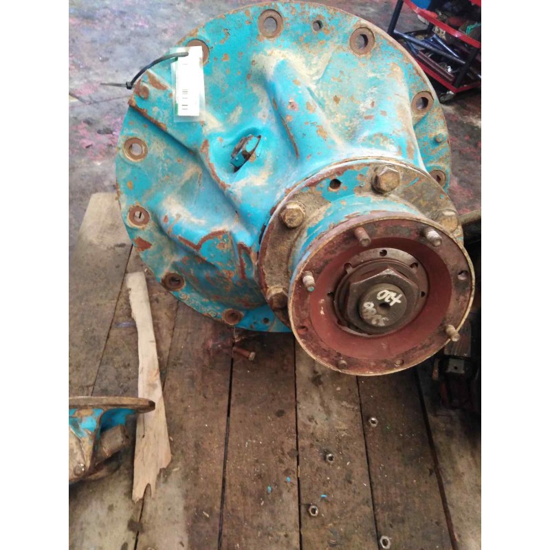 Recambio de grupo para volvo f 610 / 108 kw chasis  3250 / 9.0 / l 4x2 corto referencia OEM IAM E80B 8X39 17 ESTRIAS PALIER