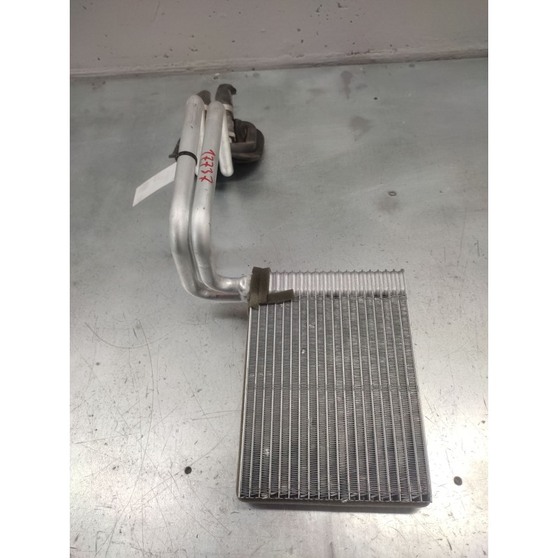 Recambio de radiador calefaccion / aire acondicionado para ford focus lim. (cb8) titanium referencia OEM IAM 2