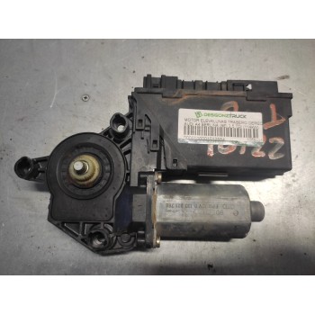 MOTOR ELEVALUNAS TRASERO DERECHO 105849101 5WK47011ABF 