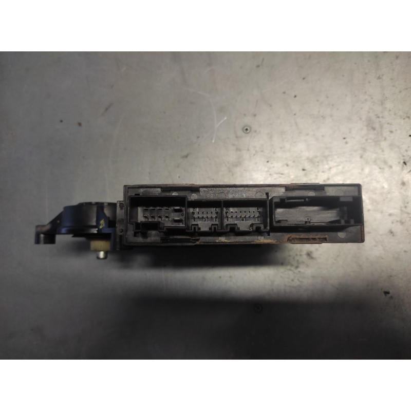 Recambio de motor elevalunas trasero derecho para audi a4 berlina (8e) 2.5 tdi (114kw) referencia OEM IAM 105849101 5WK47011ABF 2