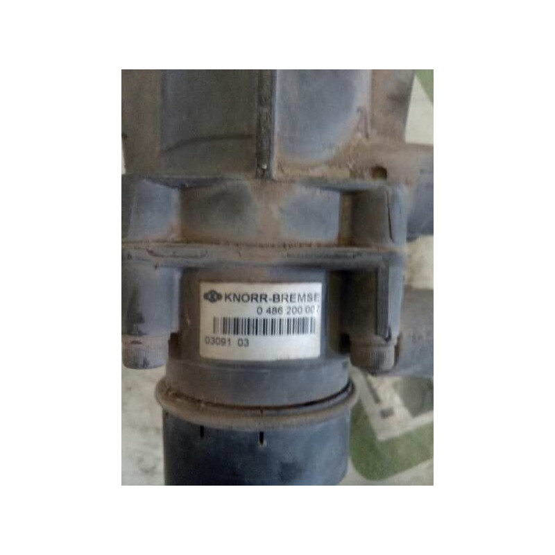 Recambio de valvula aire para man tg - a 18.480 fg / bb (e3/e4) l referencia OEM IAM 0486200007 03091 03 VALVULA TANDEM 2