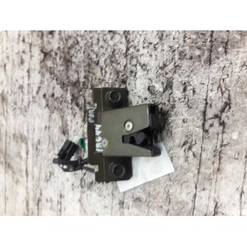Recambio de cerradura maletero / porton para nissan primera berlina (p11) básico referencia OEM IAM   
