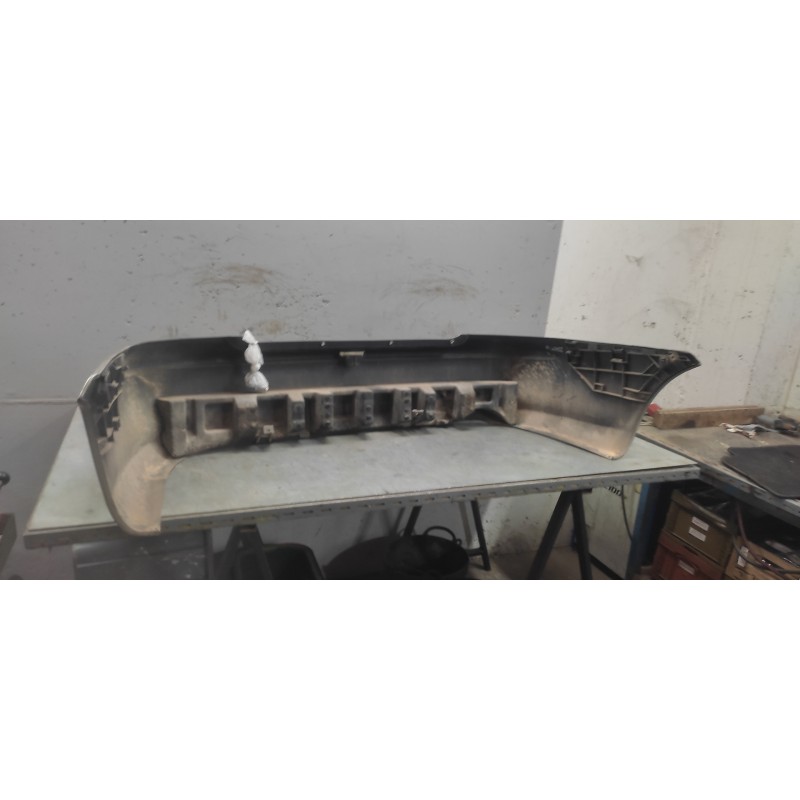 Recambio de paragolpes trasero para opel vectra b berlina básico referencia OEM IAM 9
