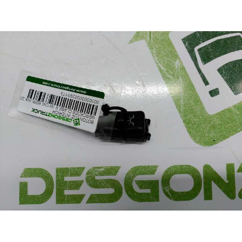 Recambio de boton luz interior para mercedes-benz clase e (w124) berlina 200 (124.020) referencia OEM IAM   