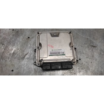 Recambio de centralita motor uce para opel movano combi medio 2.8t referencia OEM IAM 0281010320 8200106111 8200110105