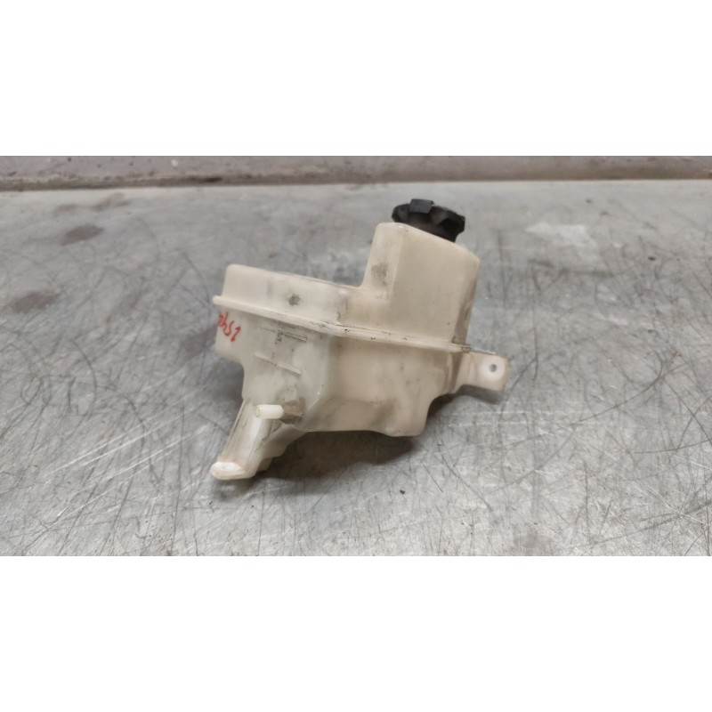 Recambio de deposito expansion para hyundai i30 (gd) 1.6 crdi referencia OEM IAM 25430A2000 - Blanco 3
