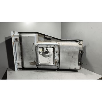 Recambio de peldaño izquierdo para renault magnum ab diesel referencia OEM IAM 5010574327  