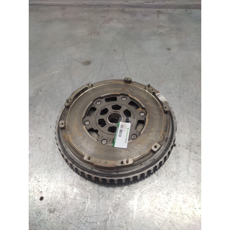 Recambio de volante motor para nissan juke (f16) acenta referencia OEM IAM   