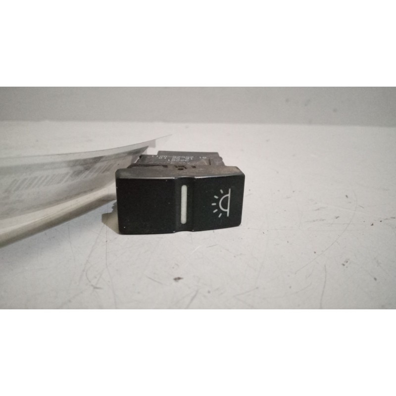Recambio de interruptor para man tgx 18.xxx 12.4 diesel referencia OEM IAM 81255250211  