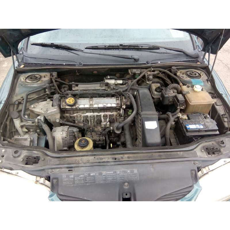 RENAULT LAGUNA (B56)
