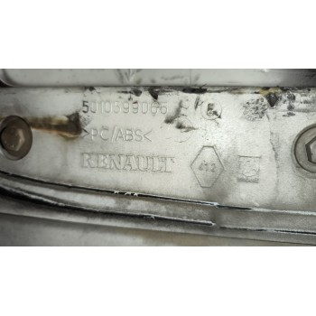Recambio de peldaño izquierdo para renault magnum ab diesel referencia OEM IAM 5010574327  