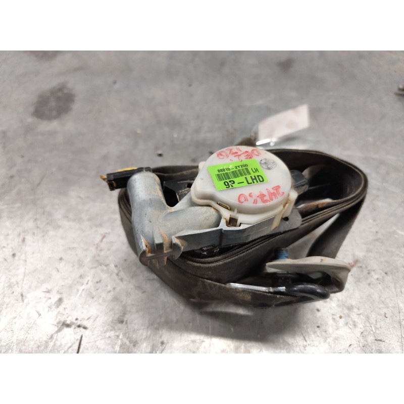 Recambio de cinturon seguridad delantero izquierdo para hyundai ix35 (lm, el, elh) 1.7 crdi referencia OEM IAM 888102Y200  