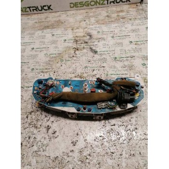 Recambio de cuadro instrumentos para nissan sunny berlina (n14) 2.0 diesel referencia OEM IAM 74C05 5320000C 