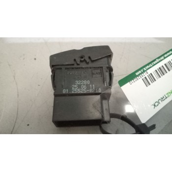 Recambio de interruptor para man tgx 18.xxx 12.4 diesel referencia OEM IAM 81255250210  