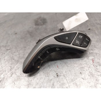 Recambio de mando volante para hyundai i30 (gd) 1.6 crdi referencia OEM IAM 96710A6750RDR  