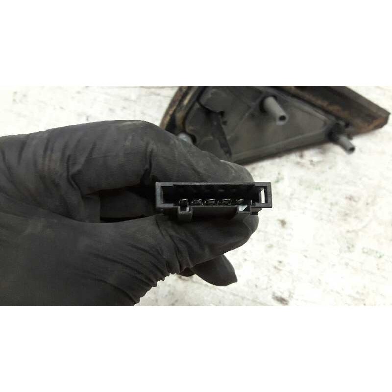 Recambio de retrovisor izquierdo para volkswagen golf iii berlina (1h1) s referencia OEM IAM 3