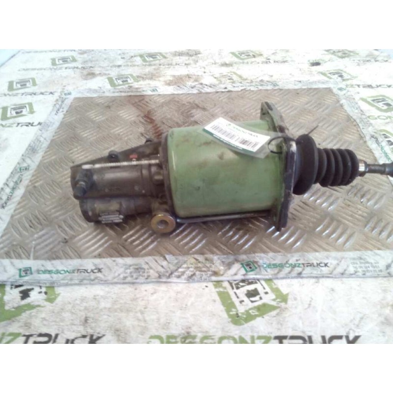 Recambio de servo embrague para iveco eurotech cursor (mh) chasis  (190 e 35) larga distancia referencia OEM IAM VG3289 K004297 - Naranja