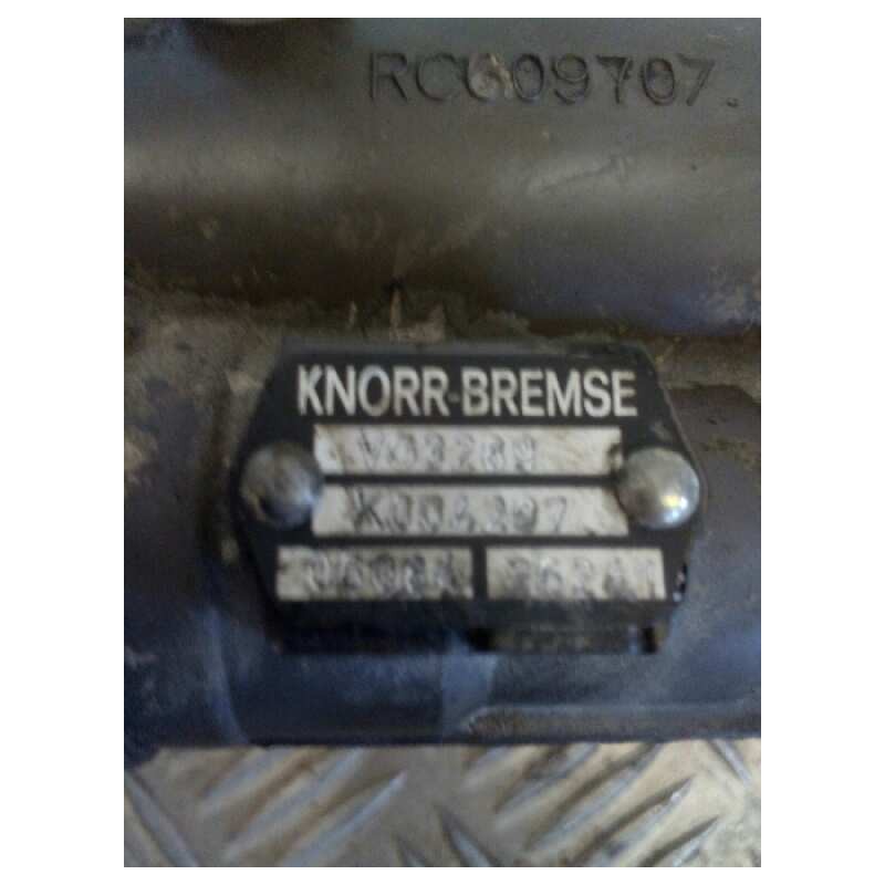 Recambio de servo embrague para iveco eurotech cursor (mh) chasis  (190 e 35) larga distancia referencia OEM IAM VG3289 K004297 - Naranja 2