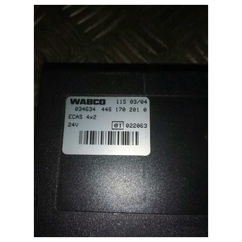 Recambio de modulo electronico para iveco stralis (as) 10.3 diesel referencia OEM IAM 4461702010  CENTRALITA ECAS - Blanco 2