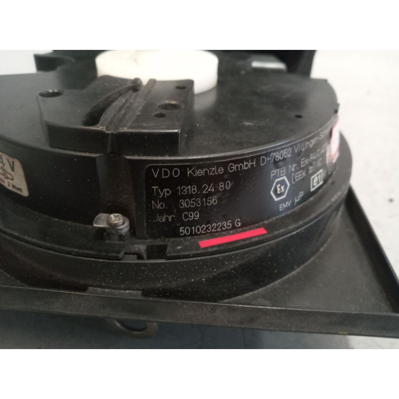Recambio de tacografo para iveco eurocargo 5.9 diesel referencia OEM IAM 13182480 5010232235 3053156 - Blanco 4