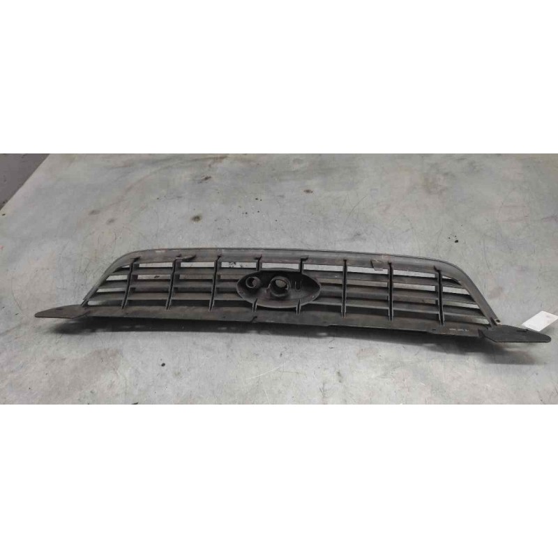 Recambio de rejilla delantera central para ford focus lim. (cb4) 1.6 tdci cat referencia OEM IAM 2