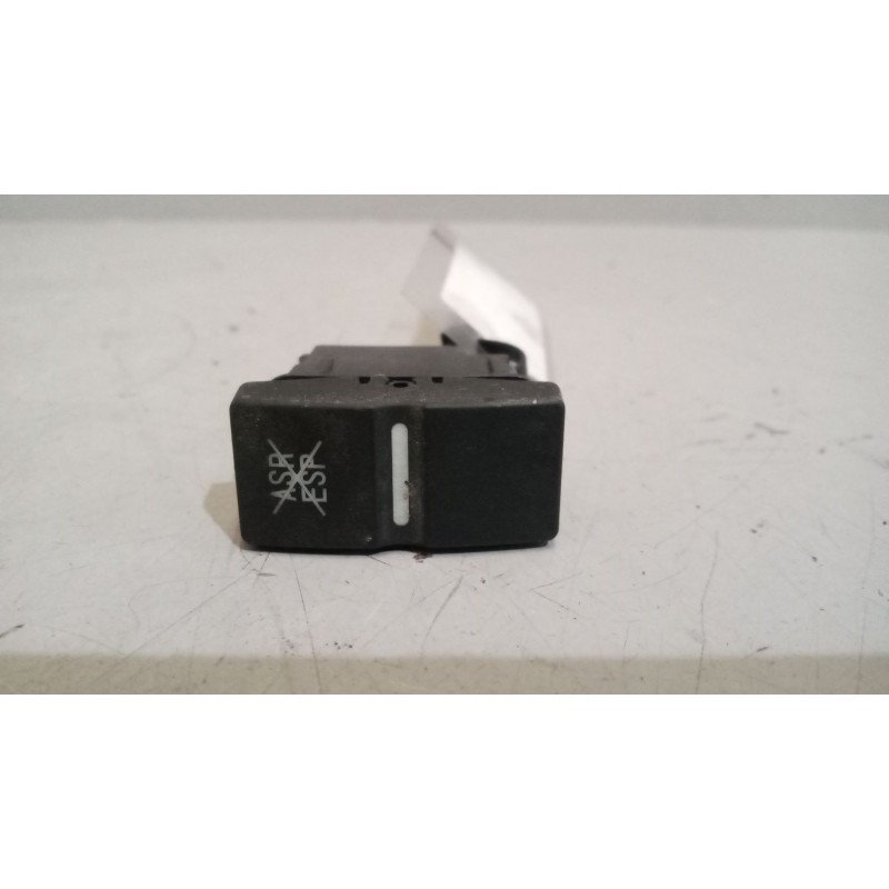 Recambio de interruptor para man tgx 18.xxx 12.4 diesel referencia OEM IAM 81255030322  