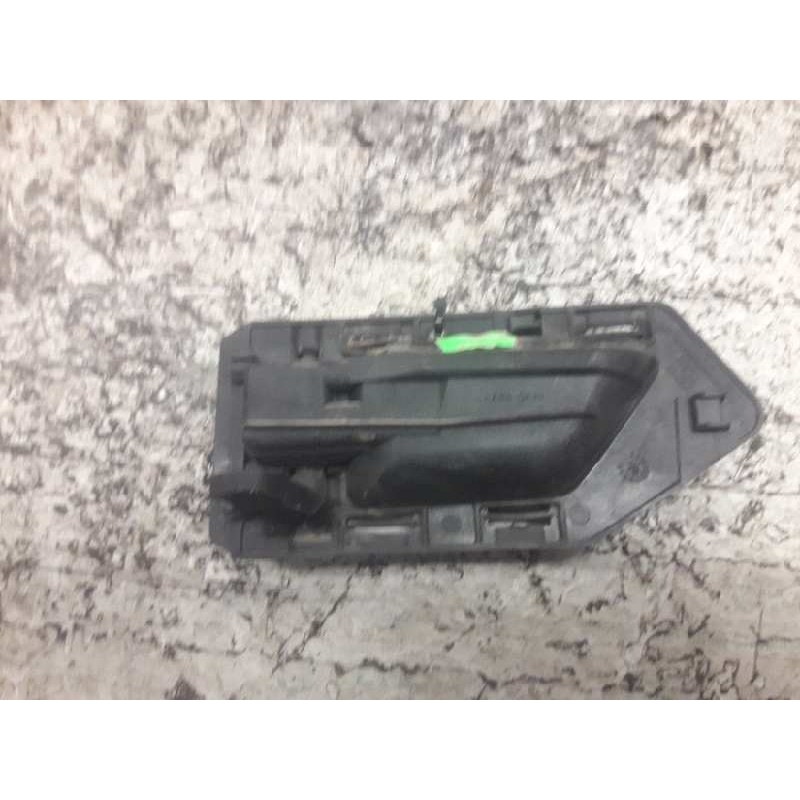 Recambio de maneta interior delantera derecha para citroën berlingo 1.4 leader referencia OEM IAM 9621422877 2