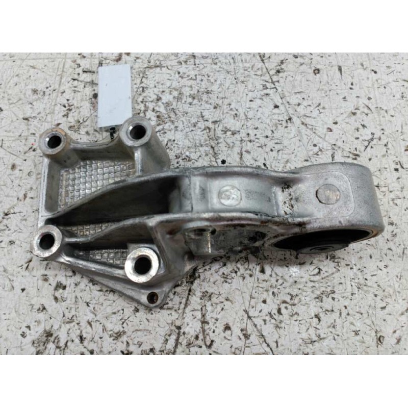 Recambio de soporte para citroën c15 re familiale referencia OEM IAM  TRANSMISION DERECHA 
