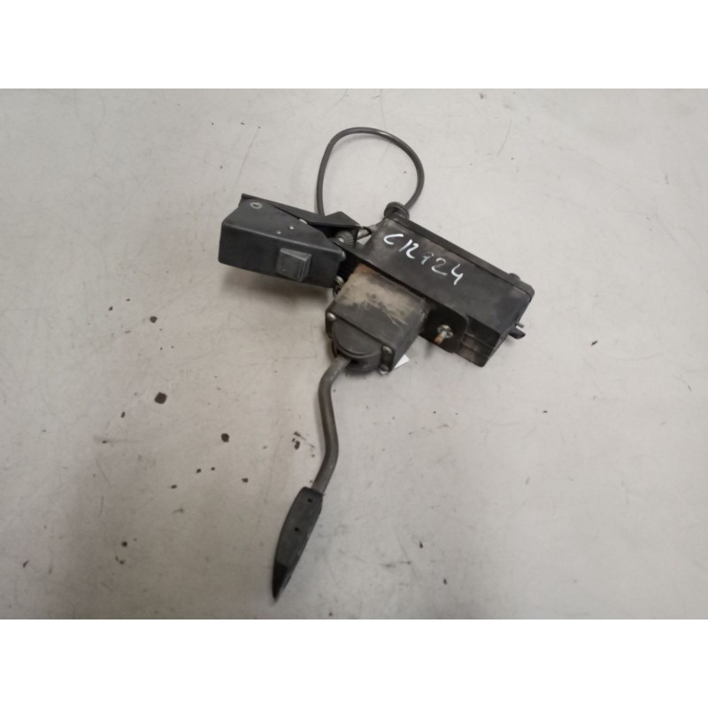 Recambio de pedal acelerador para iveco eurocargo 5.9 diesel referencia OEM IAM 41020645 - Blanco 3