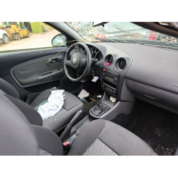 seat ibiza (6l1) del año 2007