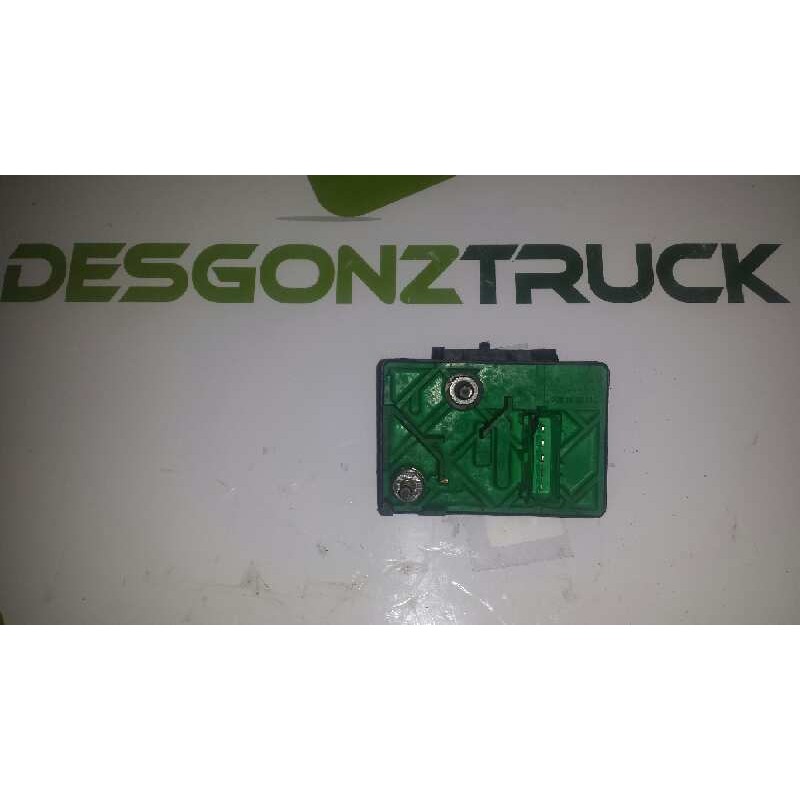 Recambio de caja precalentamiento para peugeot 206 berlina xt referencia OEM IAM  12V51299011 CARTIER 2