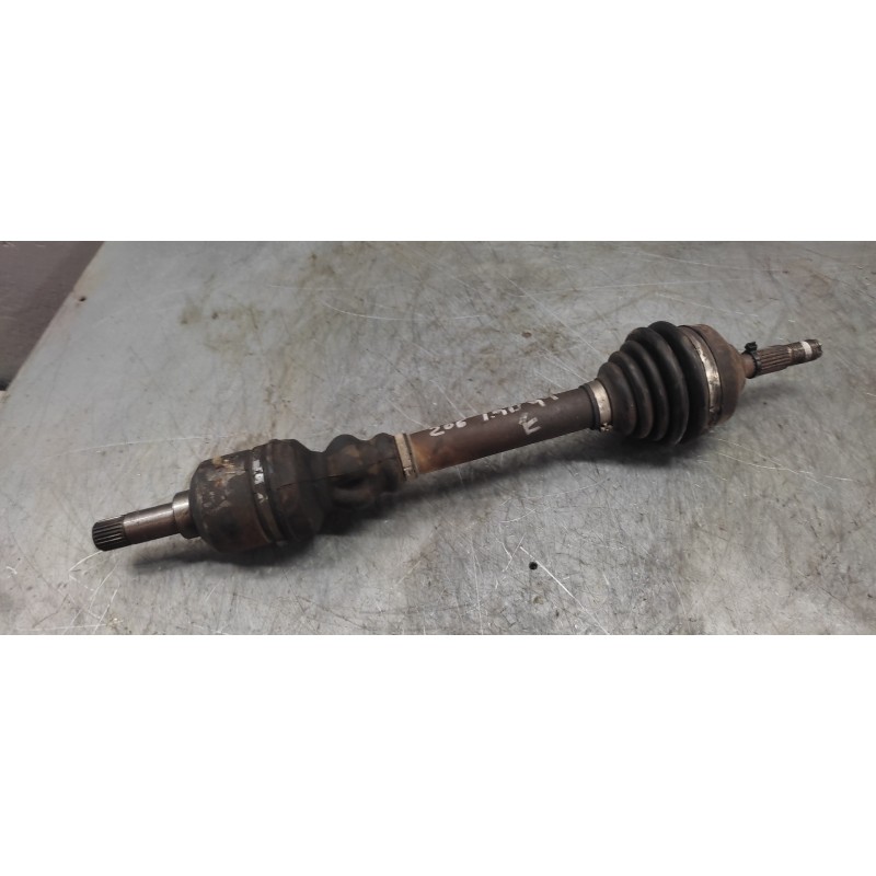 Recambio de transmision delantera izquierda para peugeot 206 berlina 1.9 diesel referencia OEM IAM  23MM MANGUETA 26MM CAMBIO 2