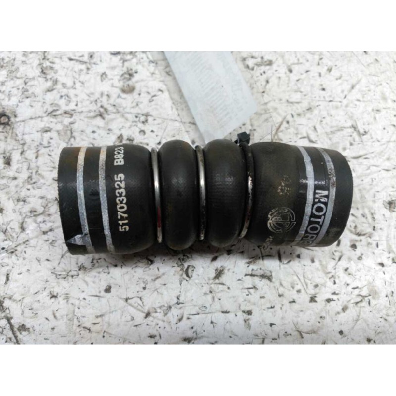 Recambio de tubo para fiat doblo (119) 1.9 d elx referencia OEM IAM 51703325 GOMA DE ANSPIRACIÓN 3