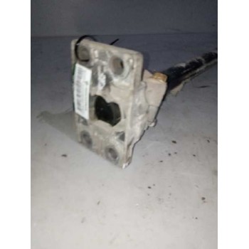 Recambio de soporte guardabarros trasero para renault magnum ab diesel referencia OEM IAM   