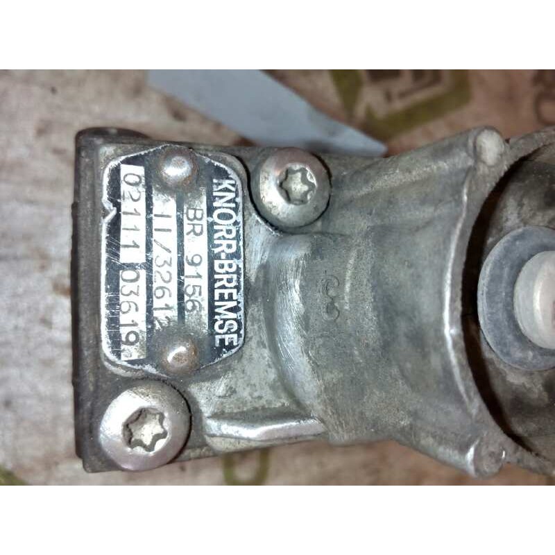 Recambio de valvula aire para iveco eurocargo tector chasis  (typ 120 el 21) larga distancia referencia OEM IAM BR9156 1132612 E - Blanco 3