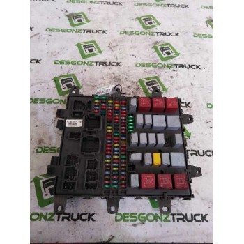 CAJA RELES / FUSIBLES 5010590677 518849112 