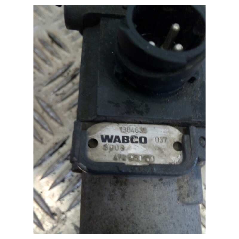 Recambio de valvula aire para daf serie xf105.460 fsa 4x2 space-cab referencia OEM IAM 1304635 4721950160 ELECTRO VALVULA ABS 2