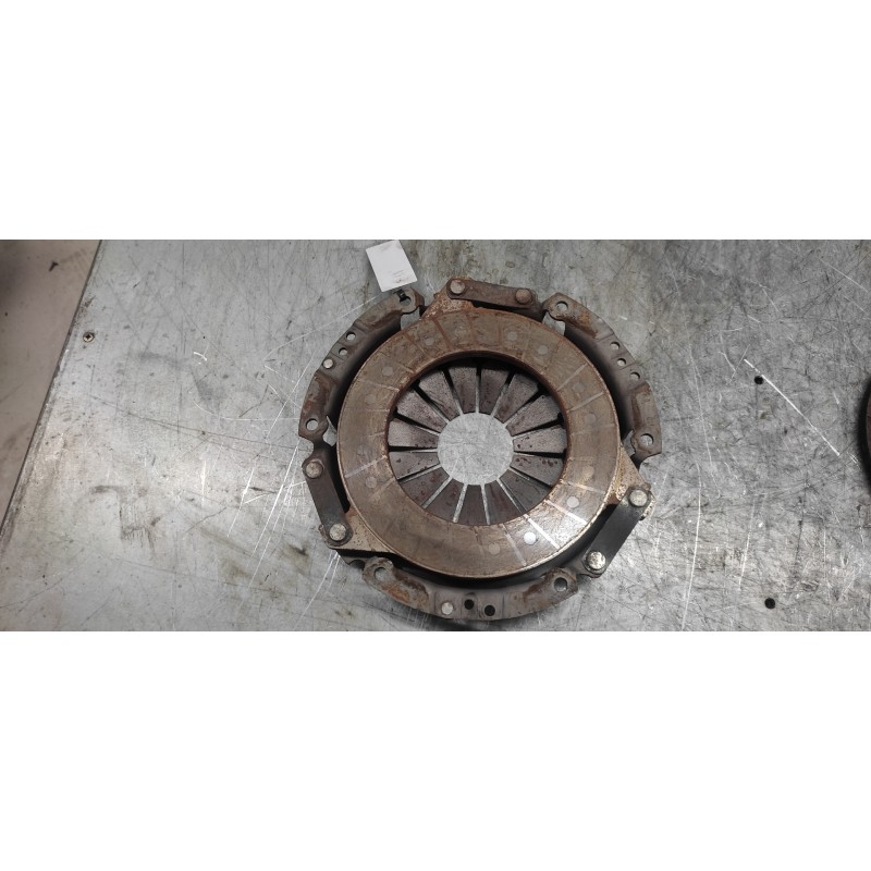 Recambio de kit embrague para nissan serena (c23m) 2.3 diesel referencia OEM IAM   VALEO 3