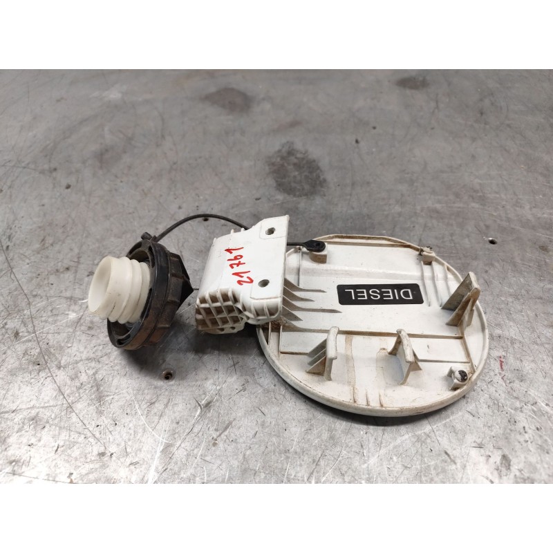Recambio de tapa exterior combustible para hyundai accent (mc) gl referencia OEM IAM - Blanco 2