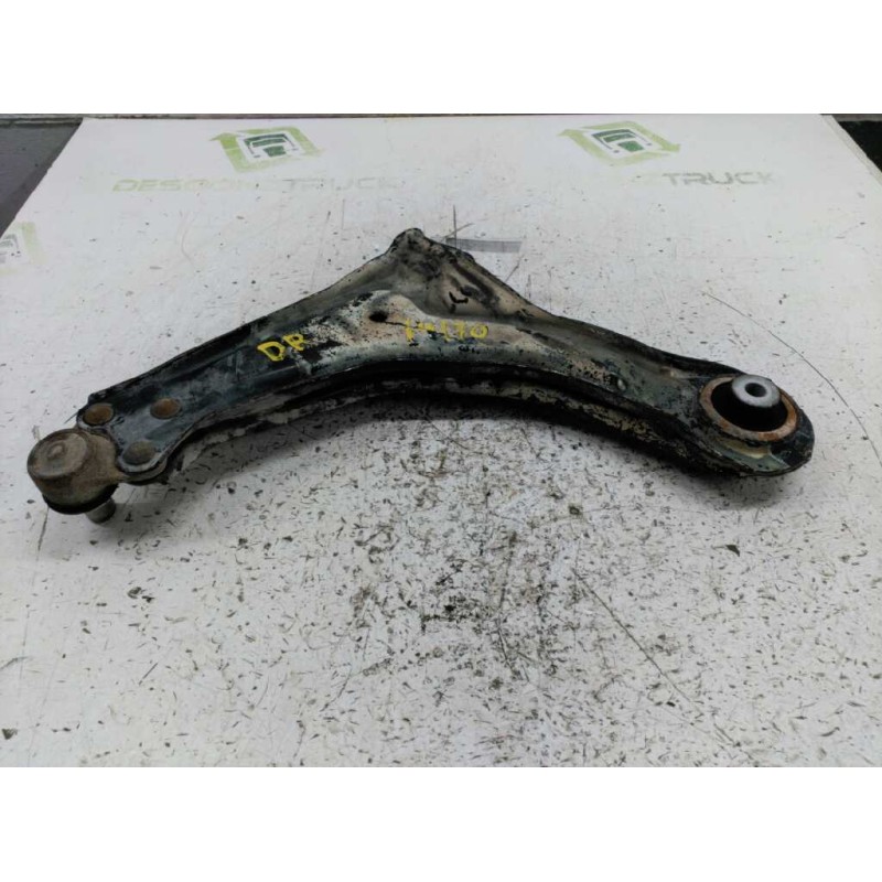 Recambio de brazo suspension inferior delantero derecho para mercedes-benz vito (w638) combi 110 cdi (638.194) referencia OEM IA - Blanco