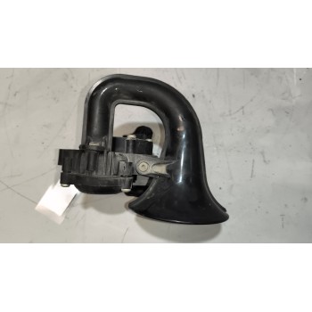 Recambio de claxon para renault magnum ab diesel referencia OEM IAM   